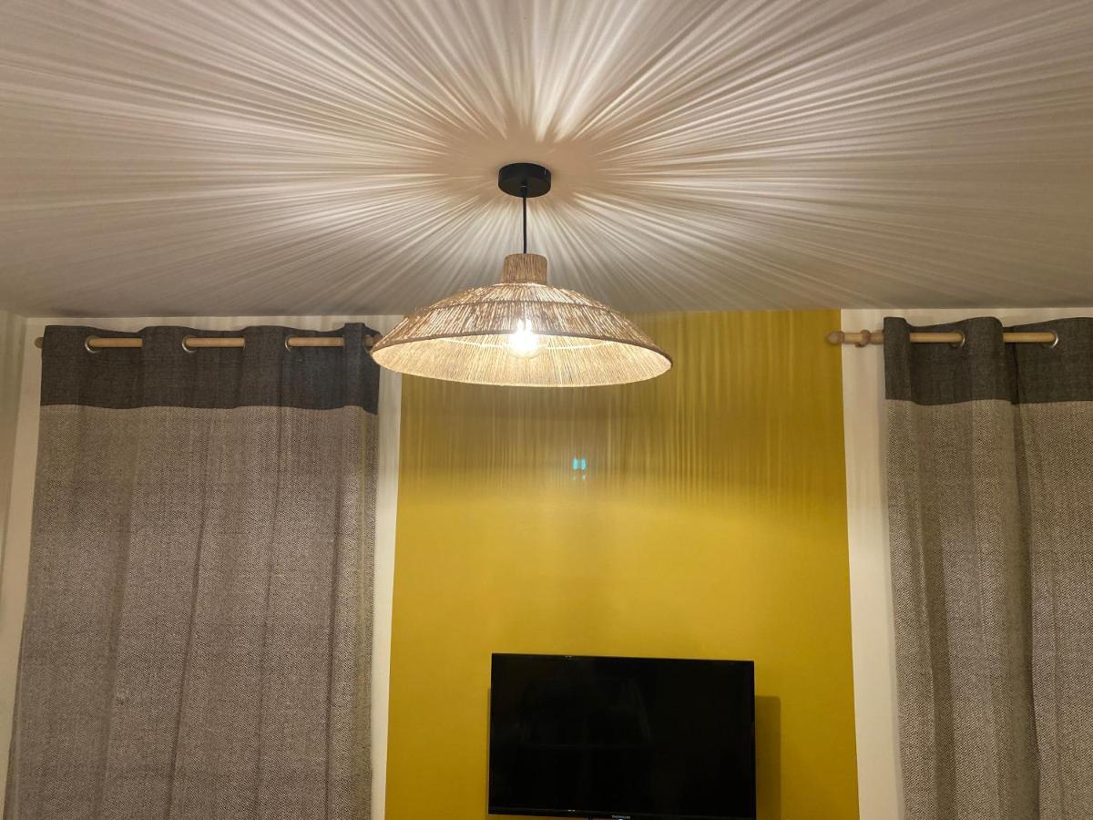 Exceptionnel ! Superbe Appartement Refait A Neuf En Rez-De-Chaussee Avec Parking Prive Castres  Bagian luar foto
