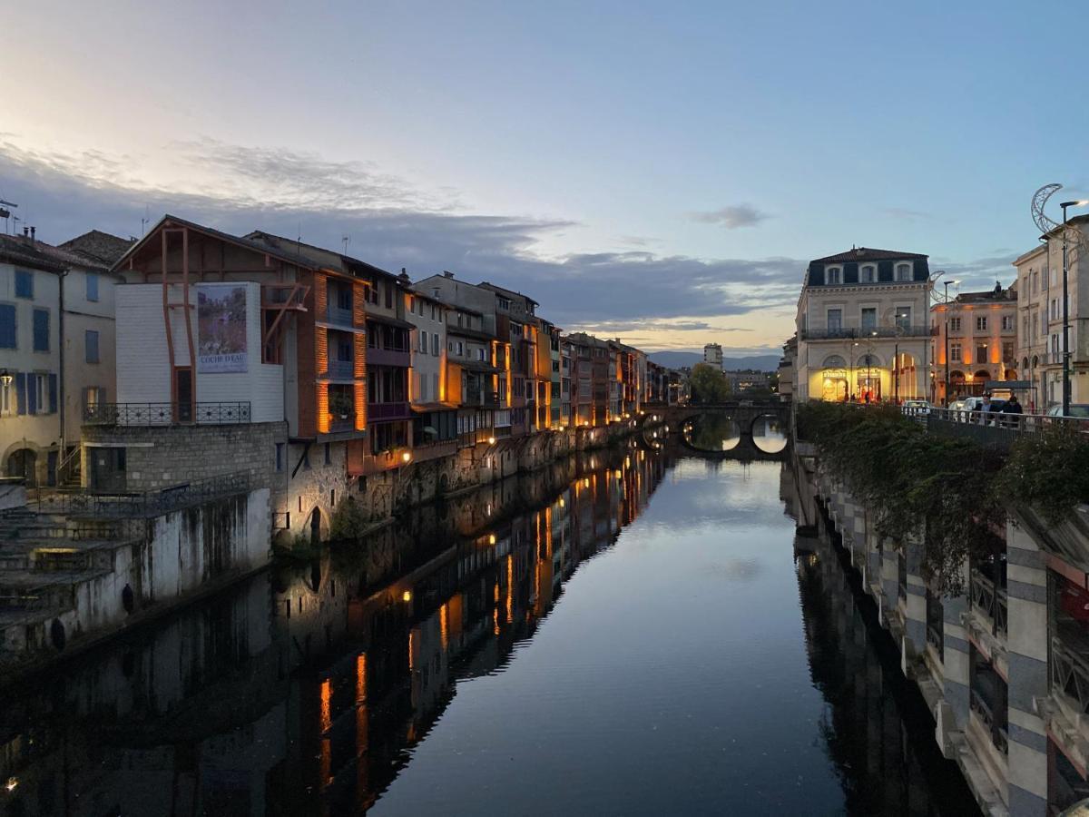 Exceptionnel ! Superbe Appartement Refait A Neuf En Rez-De-Chaussee Avec Parking Prive Castres  Bagian luar foto